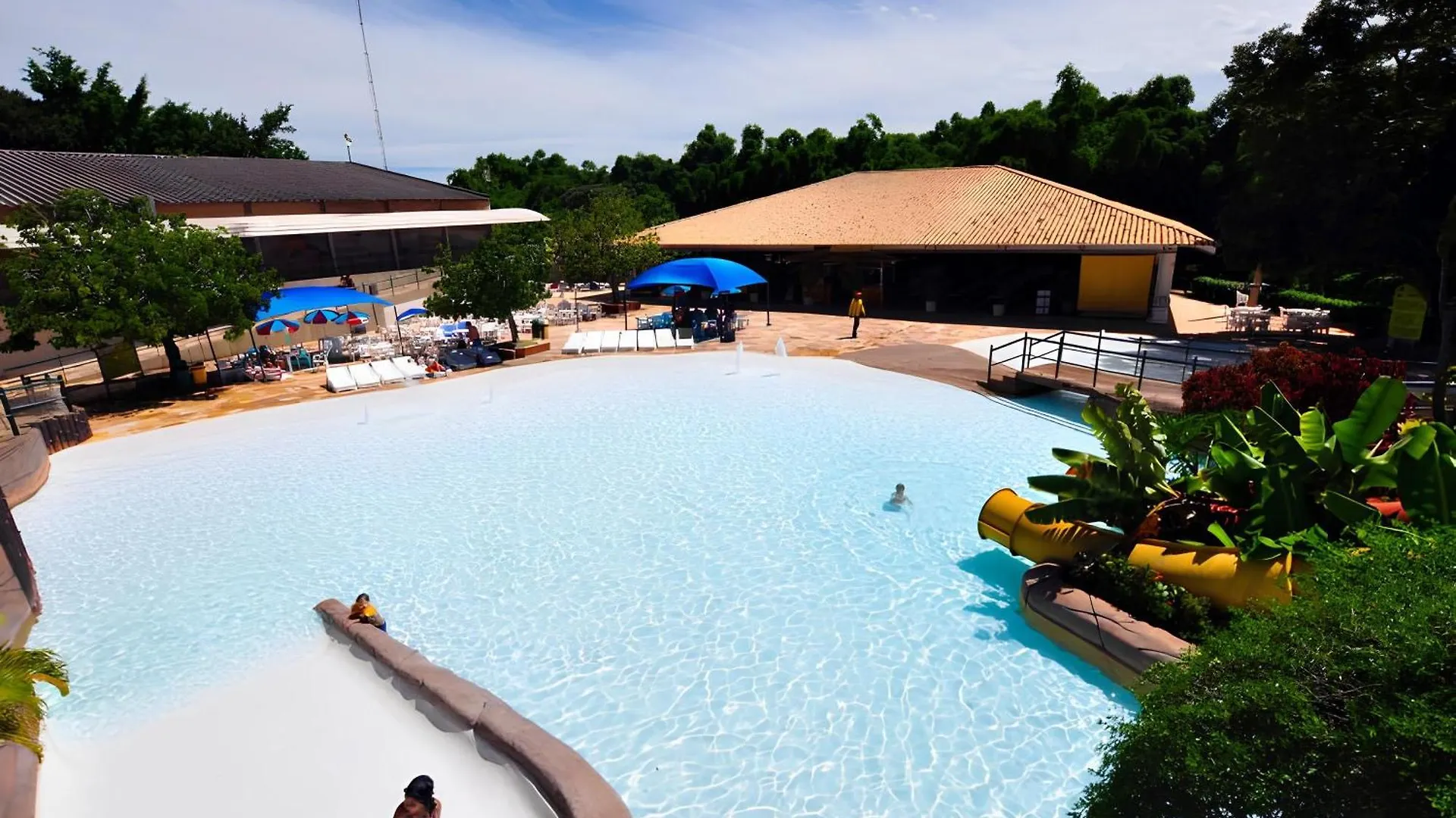 Spazio Diroma Com Acesso Ao Acqua Parque Caldas Novas 0*,  Brazil